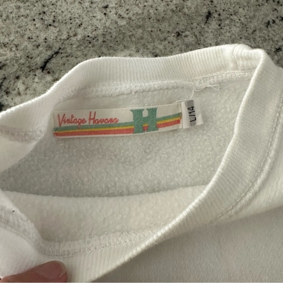 Vintage Havana White Sweatshirt with Yellow Accents - Picture 3 of 3